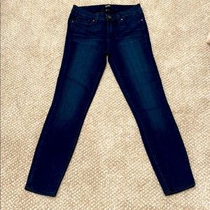 PAIGE VERDUGO CROP JEAN SIZE 26